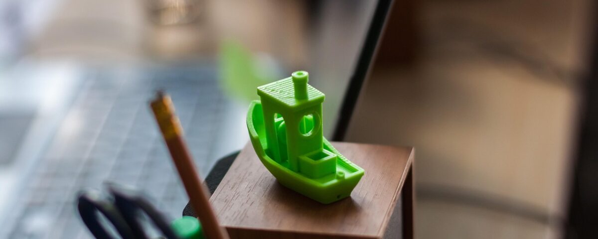 Characteristics of Photocuring Rapid Prototyping Technology